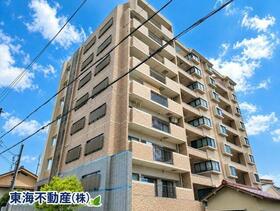 丸美ロイヤル松阪８０３号室