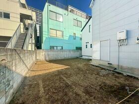 東京都中野区中野３丁目