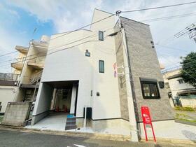 東京都中野区弥生町４丁目