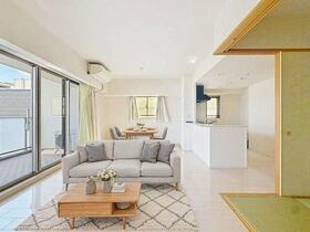 ＳＨＩＮ−ＫＯＩＷＡ　ＰＡＲＫＦＲＯＮＴ