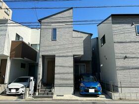 福岡県福岡市城南区長尾３丁目