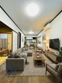 福岡県筑紫野市紫６丁目