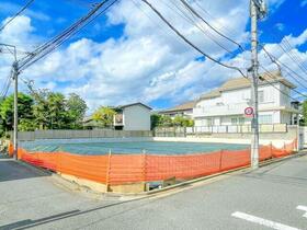 東京都新宿区中落合３丁目