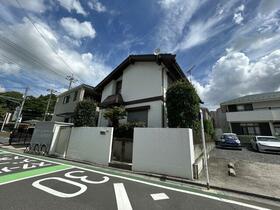 埼玉県さいたま市緑区東浦和８丁目