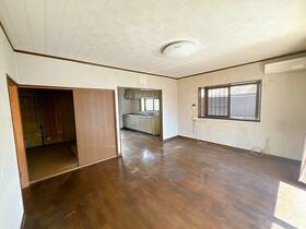 埼玉県久喜市南３丁目