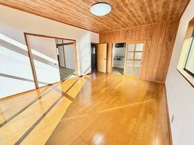 栃木県下都賀郡野木町大字友沼