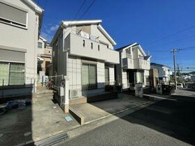 神奈川県横須賀市久里浜２丁目