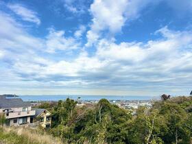 神奈川県横須賀市桜が丘１丁目