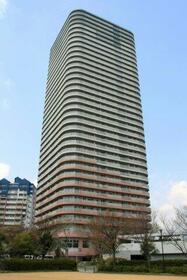 ＲＩＣウエストコート３番街１番館