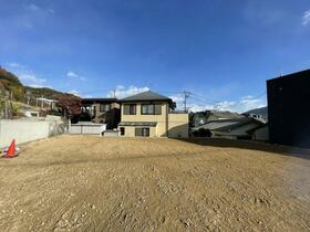 広島県広島市東区中山西１丁目