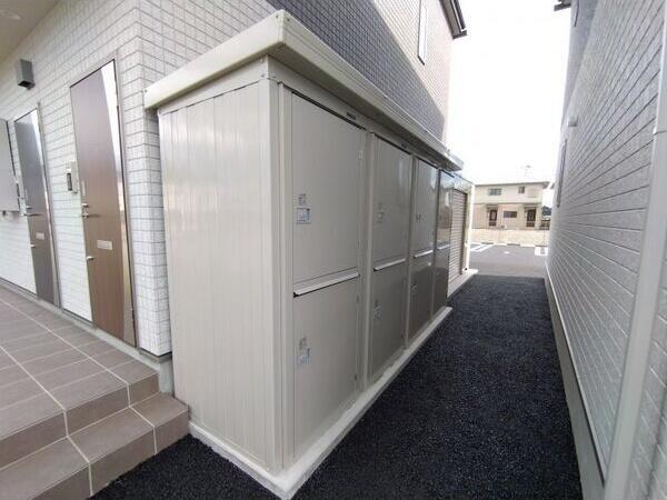 apartment 福島県双葉郡浪江町大字権現堂字漆原
権現堂の賃貸情報を見る
物件地図