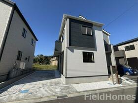 神奈川県平塚市纒