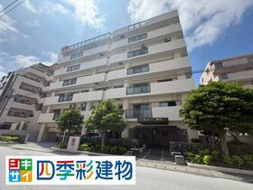 ウィンズ城間