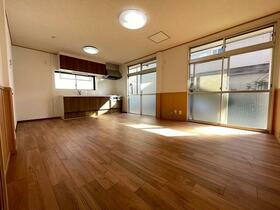 群馬県前橋市天川原町２丁目