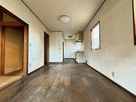 埼玉県児玉郡上里町大字七本木