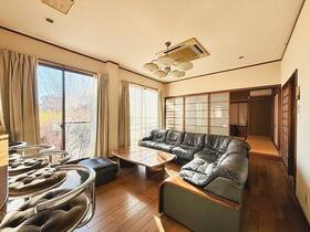 栃木県足利市利保町３丁目