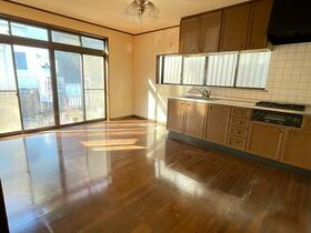 埼玉県大里郡寄居町大字富田