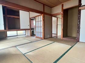 福岡県遠賀郡水巻町猪熊９丁目