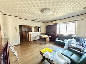 埼玉県幸手市中５丁目