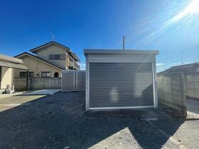 群馬県邑楽郡邑楽町大字篠塚