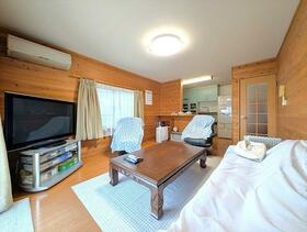 栃木県佐野市葛生西１丁目