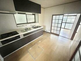 埼玉県鶴ヶ島市大字中新田