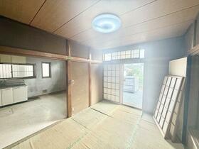 埼玉県比企郡滑川町大字月輪