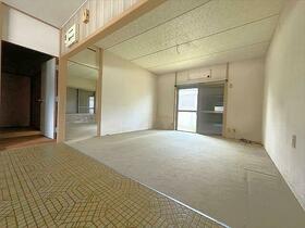 鹿児島県薩摩川内市御陵下町