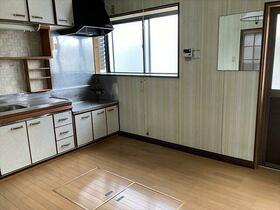 新潟県三条市月岡