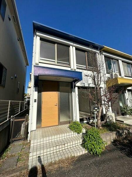 detached 東京都多摩市連光寺１丁目

地図を見る