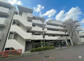 ９９?超のゆとりある明るい住空間・上階なしの静寂　サザンヒルズ竹山６番