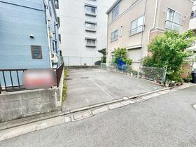 東京都足立区中央本町３丁目