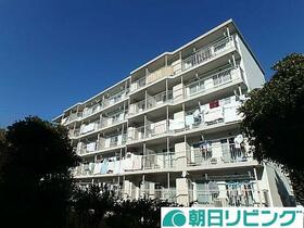 東向地団地３号棟