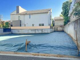 東京都世田谷区成城４丁目