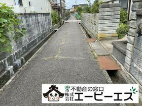 富山県射水市中太閤山３丁目