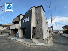 福岡県福岡市東区千早１丁目