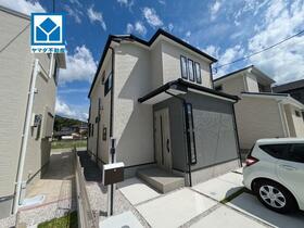 福岡県福岡市早良区脇山２丁目