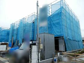神奈川県秦野市曽屋１丁目