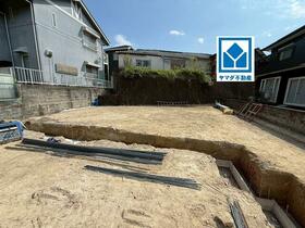 福岡県春日市白水ヶ丘２丁目