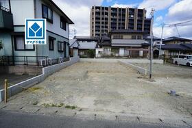 福岡県福岡市博多区諸岡３丁目