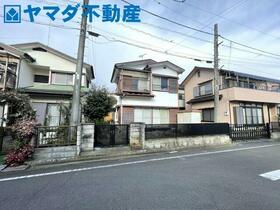 埼玉県入間郡毛呂山町中央３丁目