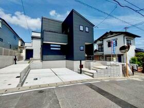 福岡県福岡市西区拾六町４丁目