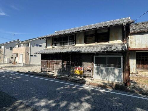 Land, Hikone, Shiga