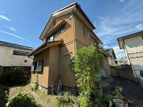 京都府京都市北区上賀茂岡本町