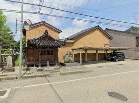 富山県高岡市千石町
