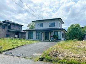 山形県長井市館町南