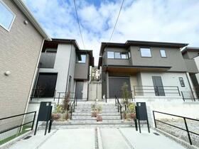 大阪府池田市五月丘４丁目