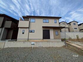 大阪府池田市五月丘４丁目