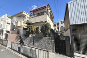 兵庫県伊丹市平松３丁目