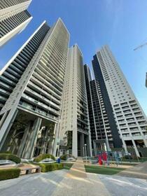 ＷＯＲＬＤ　ＣＩＴＹ　ＴＯＷＥＲＳ　ＡＱＵＡ　ＴＯＷＥＲ